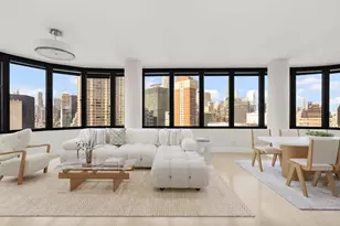 330 E 38th St, New York City, NY 10016 - Photo 3