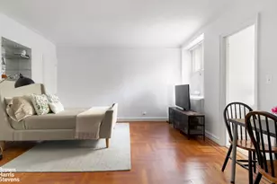 585 W 214th St, New York City, NY 10034 - Photo 3