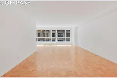 200 Central Park S #11K, New York City, NY 10019 - Photo 3