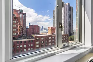 225 Rector Pl, New York City, NY 10280 - Photo 11