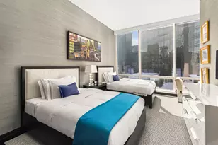 157 W 57th St, New York City, NY 10019 - Photo 7