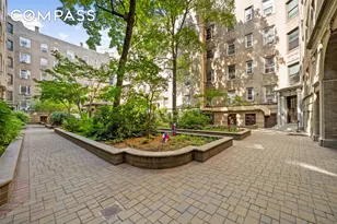45-08 40th St, New York City, NY 11104 - Photo 11