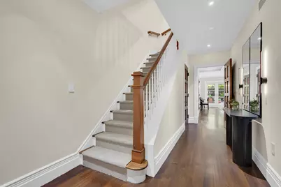 330 E 51st Street, New York City, NY 10022 - Photo 9