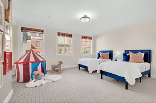 330 E 51st St, New York City, NY 10022 - Photo 23