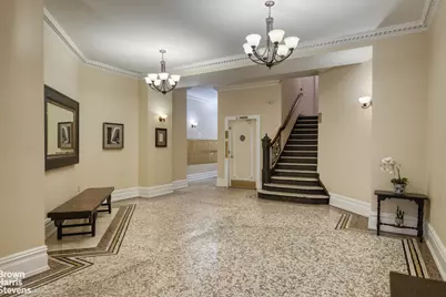 102 W 75th Street #24, New York City, NY 10023 - Photo 15