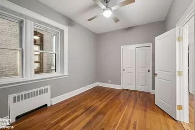 102 W 75th Street #24, New York City, NY 10023 - Photo 11