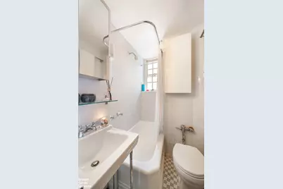 508 E 78th Street #3D, New York City, NY 10075 - Photo 11