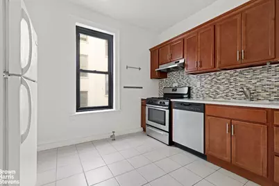345 Montgomery Street #4G, New York City, NY 11225 - Photo 3
