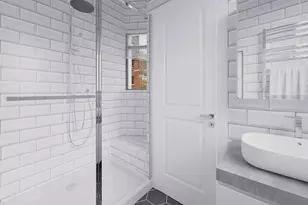 538 E 84th St, New York City, NY 10028 - Photo 9