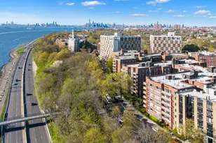 9201 Shore Rd, New York City, NY 11209 - Photo 5