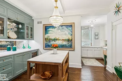 128 Central Park S #2A, New York City, NY 10019 - Photo 5