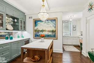 128 Central Park S, New York City, NY 10019 - Photo 5