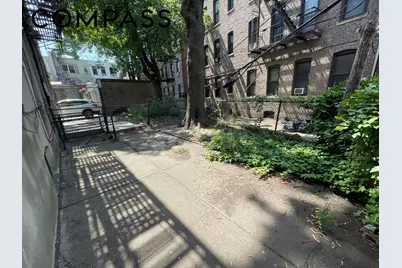 31-74 33rd Street, New York City, NY 11106 - Photo 15