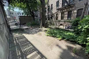 31-74 33rd St, New York City, NY 11106 - Photo 15