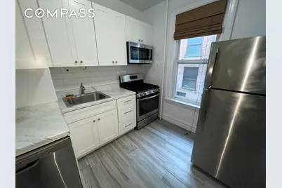 31-74 33rd Street, Astoria, NY 11106 - Photo 9