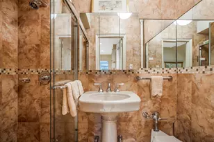 4 E 82nd St, New York City, NY 10028 - Photo 21