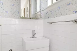 489 Marlborough Rd, New York City, NY 11226 - Photo 9