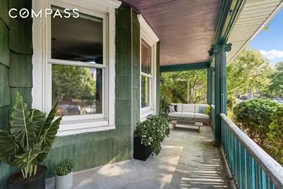 489 Marlborough Road, New York City, NY 11226 - Photo 19