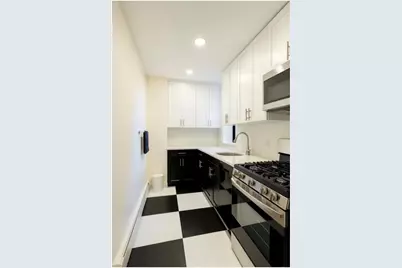 293 Dahlgreen Place #2-B, New York City, NY 11228 - Photo 7