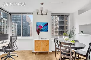 235 E 40th St, New York City, NY 10016 - Photo 3