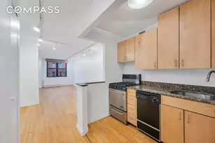 222 W 14th St, New York City, NY 10011 - Photo 1