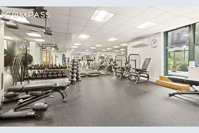 2250 Broadway #6K, New York City, NY 10024 - Photo 13