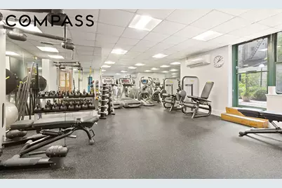 2250 Broadway #6K, New York City, NY 10024 - Photo 11