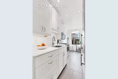 136 Waverly Place #6E, New York City, NY 10014 - Photo 3