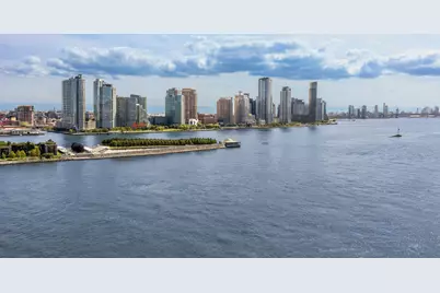 450 E 52nd Street #11THFLDUPL, New York City, NY 10022 - Photo 27