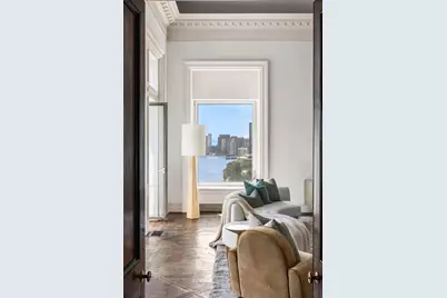 450 E 52nd Street #11THFLDUPL, New York City, NY 10022 - Photo 11