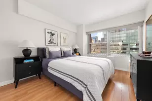118 E 60th St, New York City, NY 10022 - Photo 5
