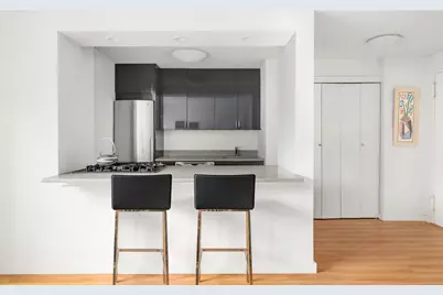 118 E 60th Street #19F, New York City, NY 10022 - Photo 7