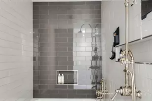 244 W 23rd St, New York, NY 10011 - Photo 11