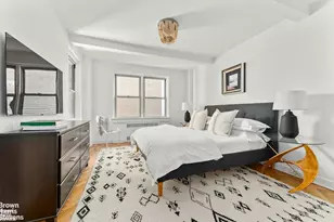 4 E 70th St, New York City, NY 10021 - Photo 5