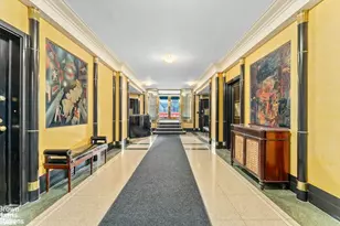 4 E 70th St, New York City, NY 10021 - Photo 7