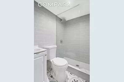 186 E 32nd Street, New York City, NY 11226 - Photo 13