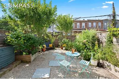 186 E 32nd Street, New York City, NY 11226 - Photo 15