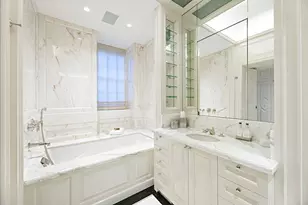 730 Park Ave, New York City, NY 10021 - Photo 15