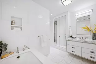 141 E 88th St, New York City, NY 10128 - Photo 9