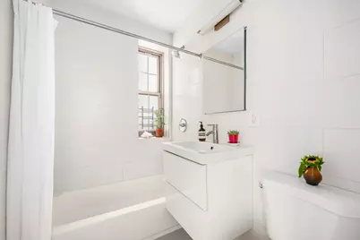 1100 Grand Concourse #4A, New York City, NY 10452 - Photo 7