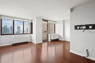 4-74 48th Ave, New York City, NY 11109 - Photo 13
