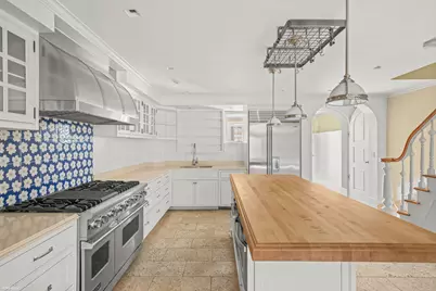 522 E 89th Street, New York City, NY 10128 - Photo 9