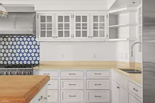 522 E 89th St, New York, NY 10128 - Photo 11