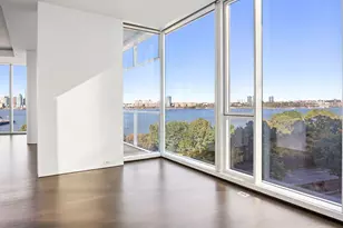 165 Charles St, New York City, NY 10014 - Photo 7