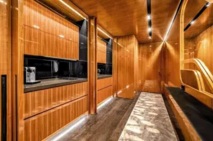 825 5th Ave, New York City, NY 10065 - Photo 9