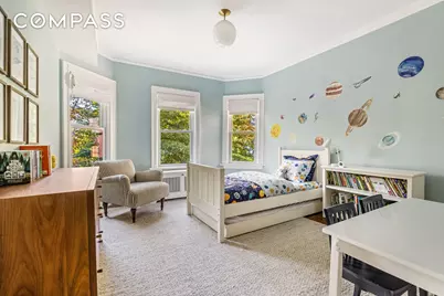 689 E 17th Street #TWNHSE, New York City, NY 11230 - Photo 15