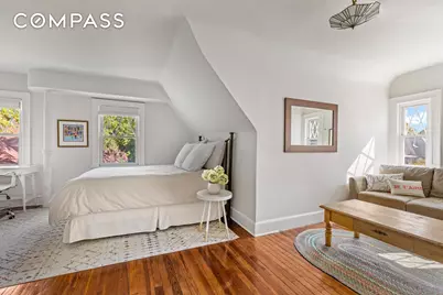 689 E 17th Street #TWNHSE, New York City, NY 11230 - Photo 21