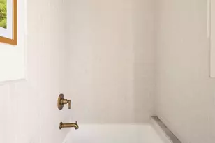 340 Lincoln Rd, New York City, NY 11225 - Photo 17