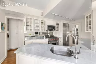 1 E 66th St, New York City, NY 10065 - Photo 9