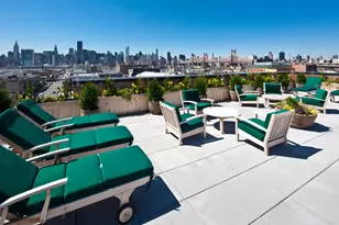 21-45 44th Dr, New York City, NY 11101 - Photo 19